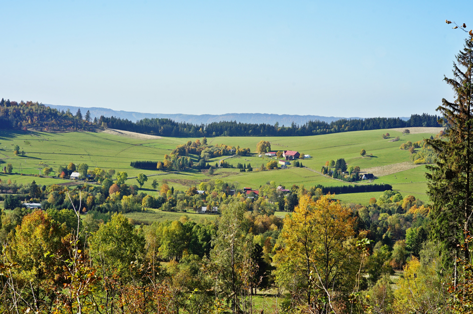 Dworki, Widok z Włodzickiej G&oacute;ry, Gmina Nowa Ruda Fot. Barbara Adamska