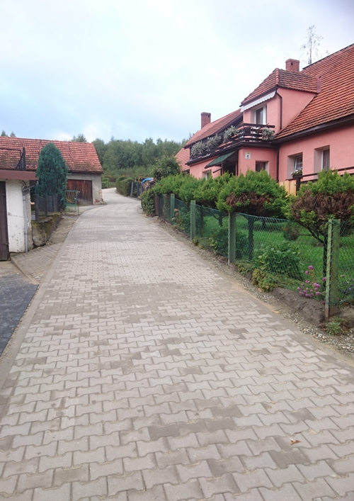 Droga gminna w Jugowie