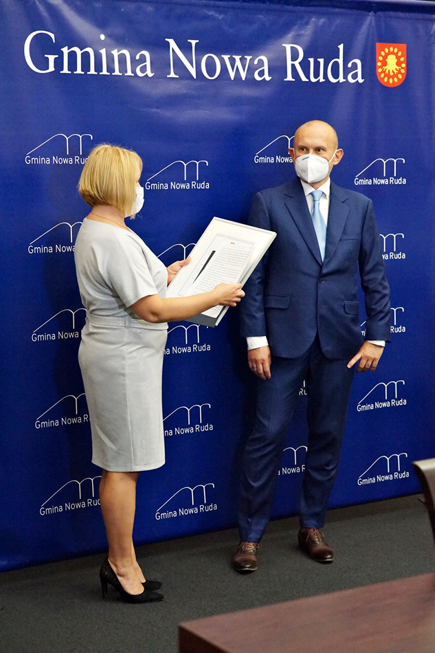 Dariusz Tietz otrzymuje tytuł Mecenasa Sportu Gminy Nowa Ruda