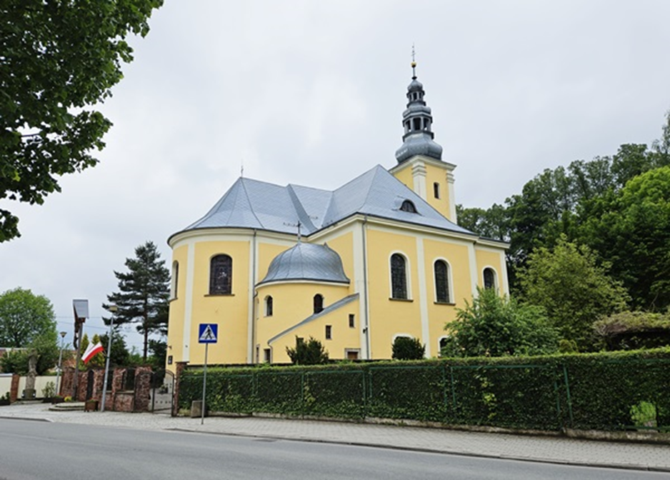 Kości&oacute;ł. Fot. B. Adamska