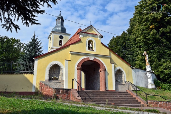 Kości&oacute;ł w Dzikowcu. Fot.B.Adamska